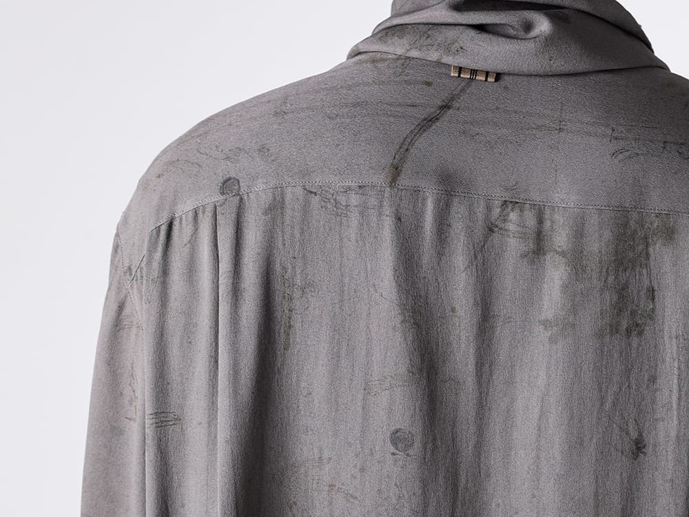 Image showing the drape of the silk fabric