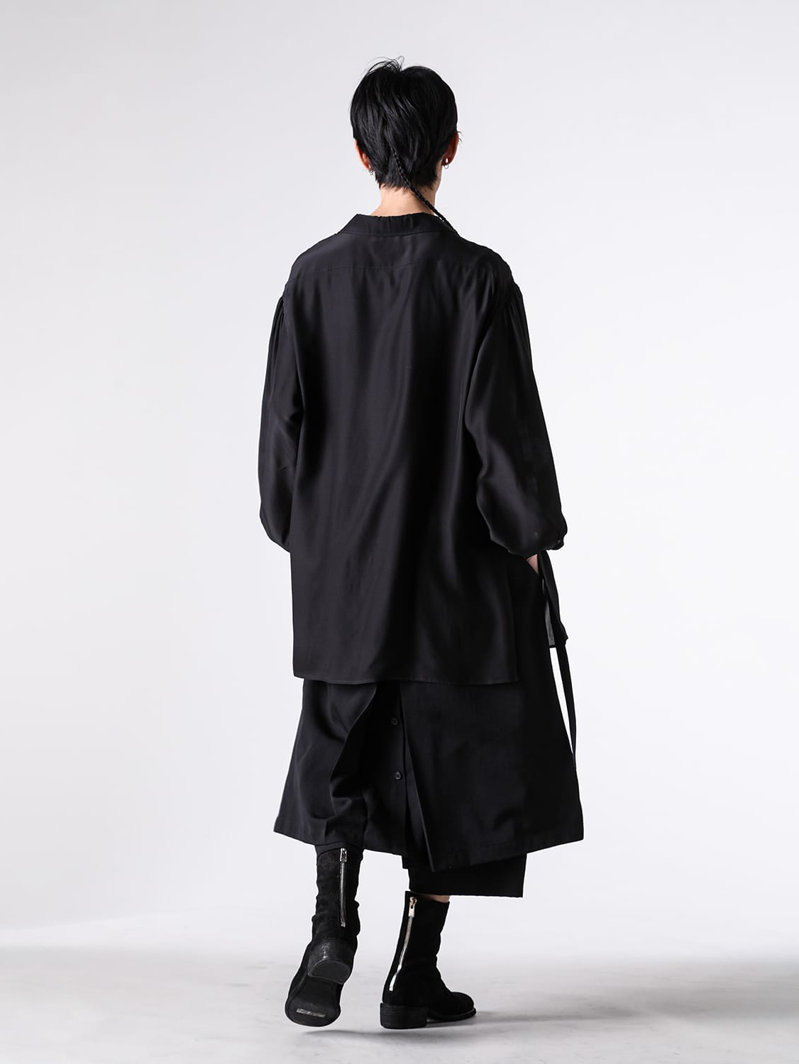 Styling 1 Image of the back