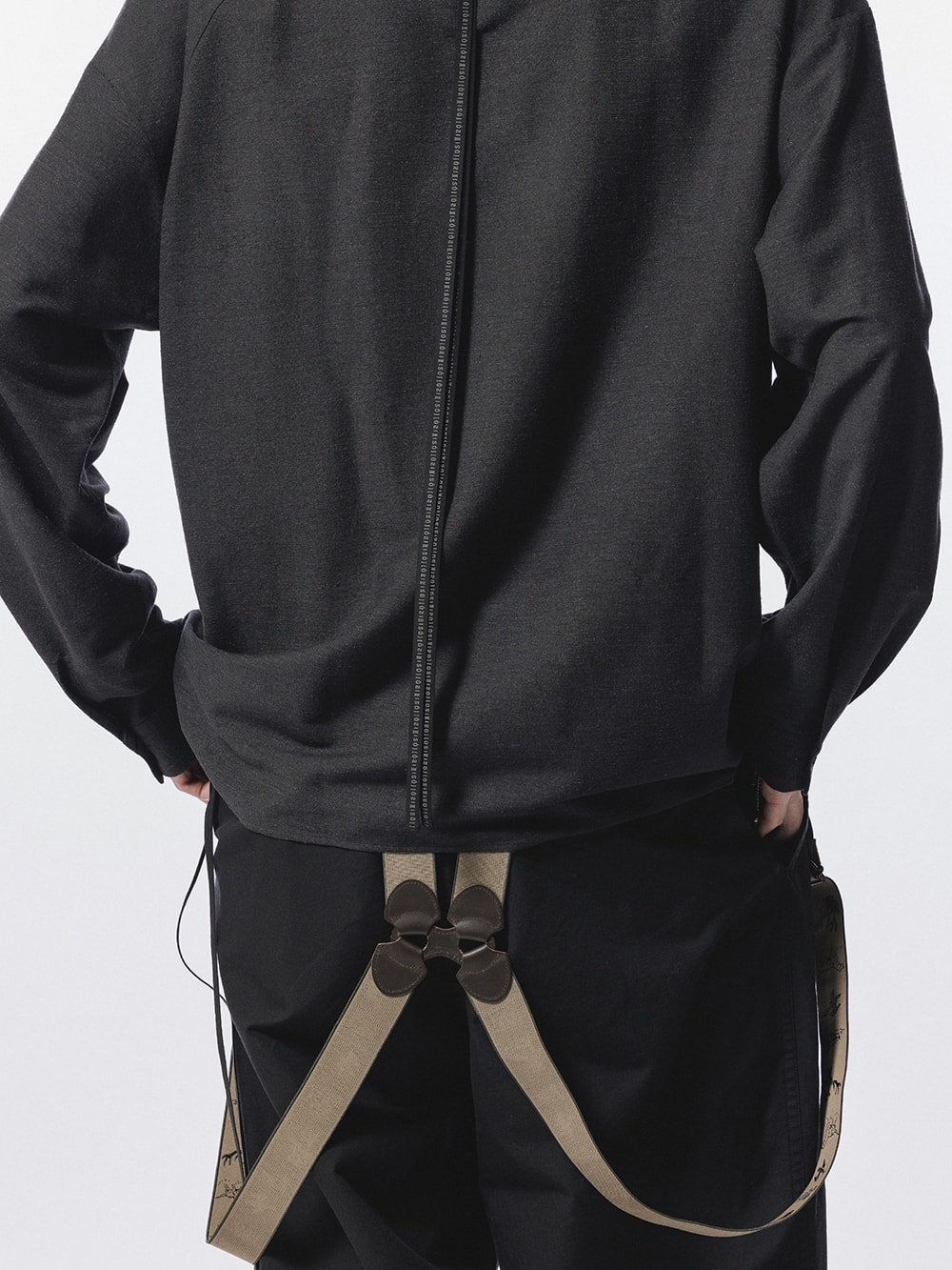 カティアシルク生地の接写画像