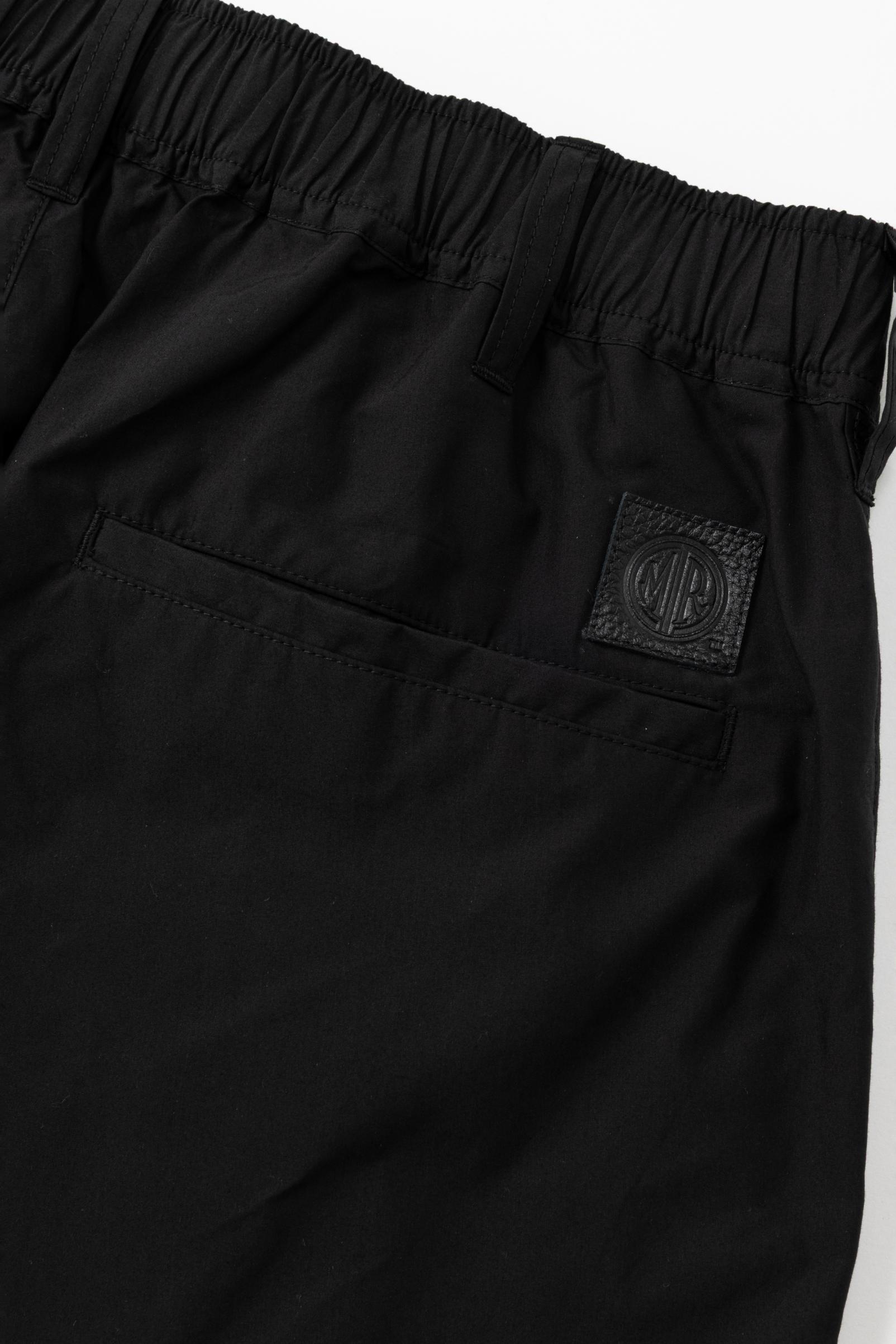 生地の強度と質感が伝わる画像