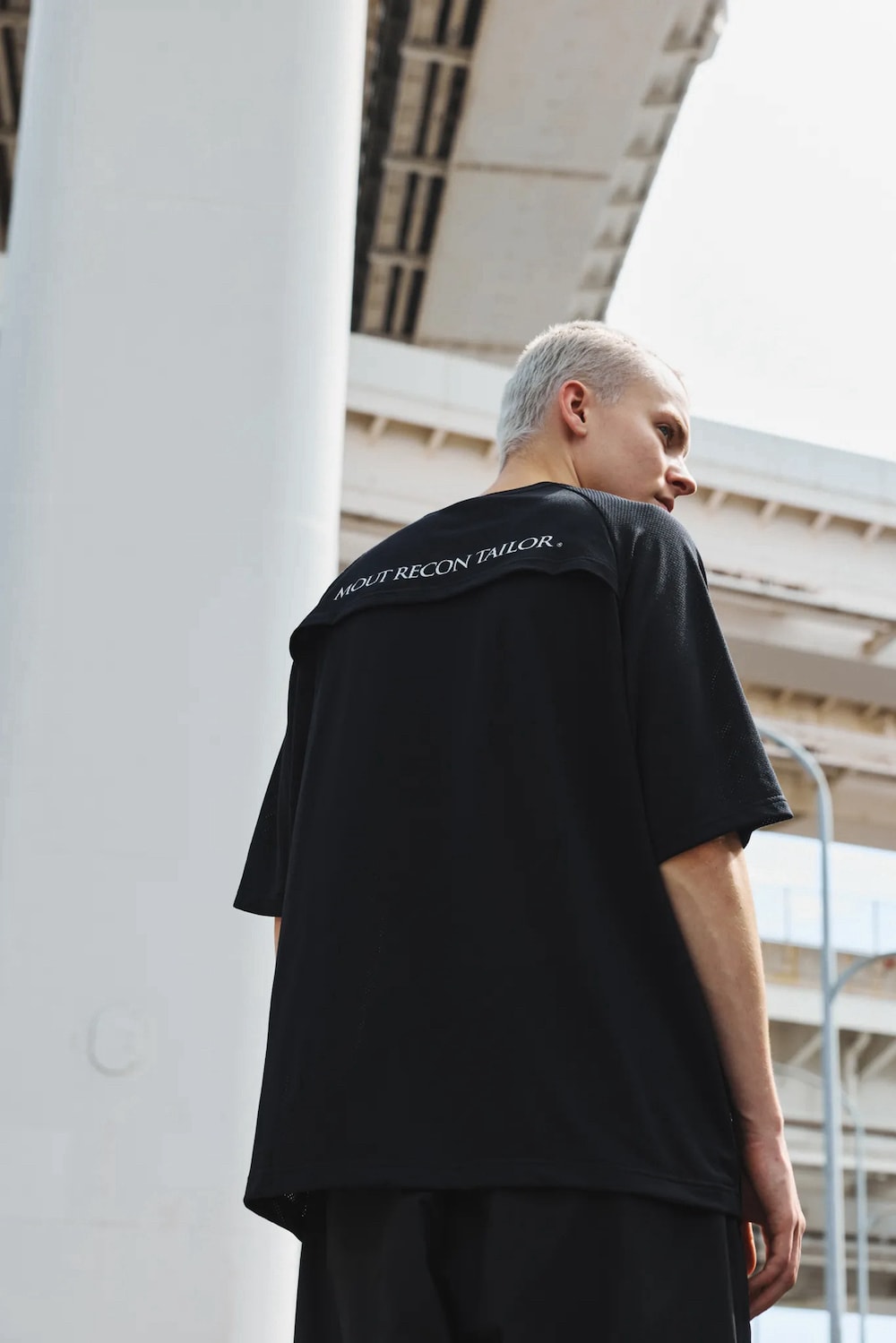 MOUT RECON TAILOR 機能とデザインで選ぶ、真夏のTシャツ3型 -FASCINATE