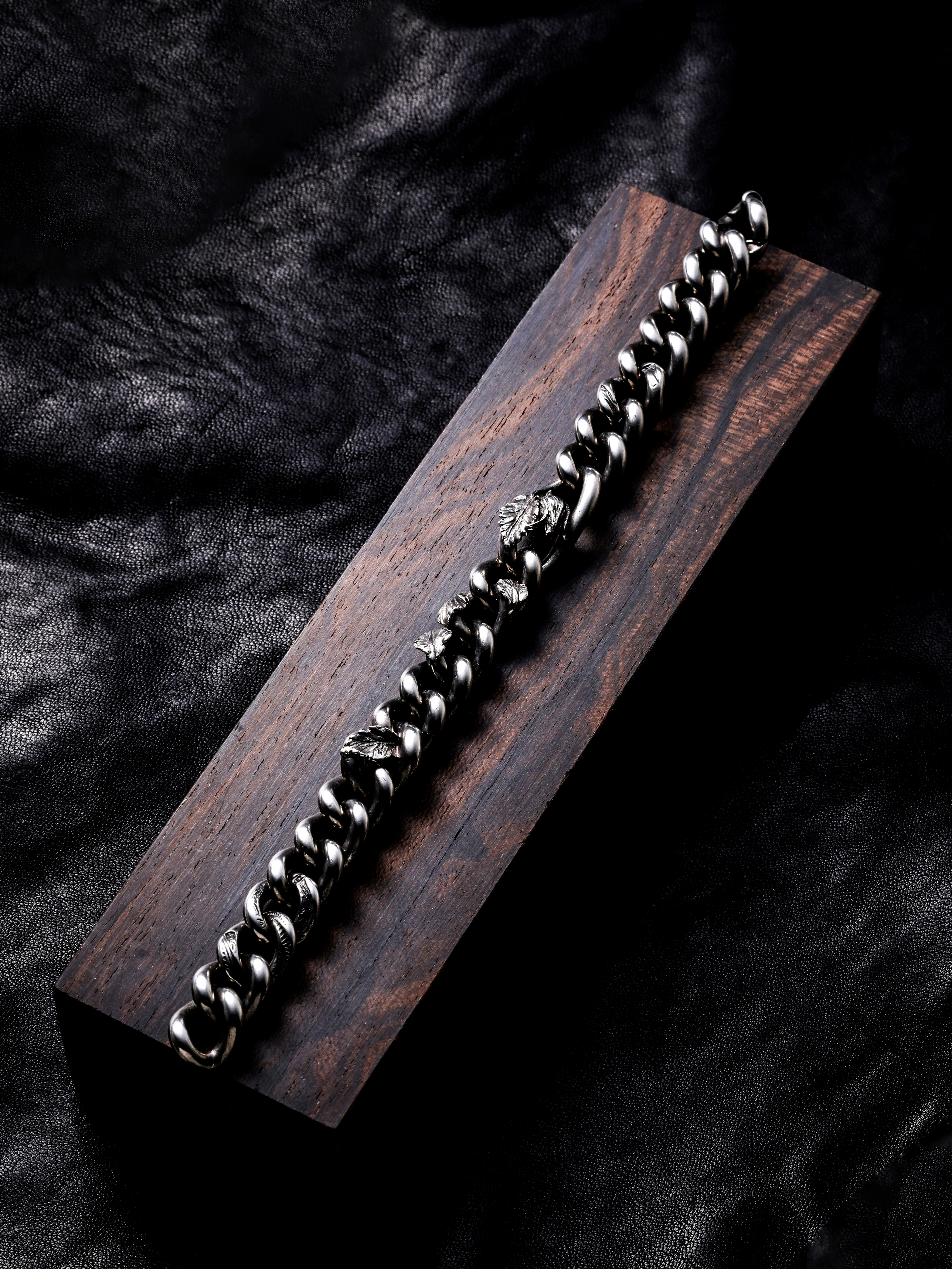 WERKSTATT:MÜNCHEN - 10. bracelet curb chain rosebud / M2712