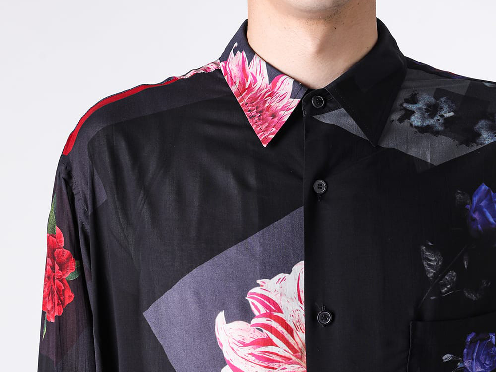 Image of the moment Ground Y's shirt sways and moves