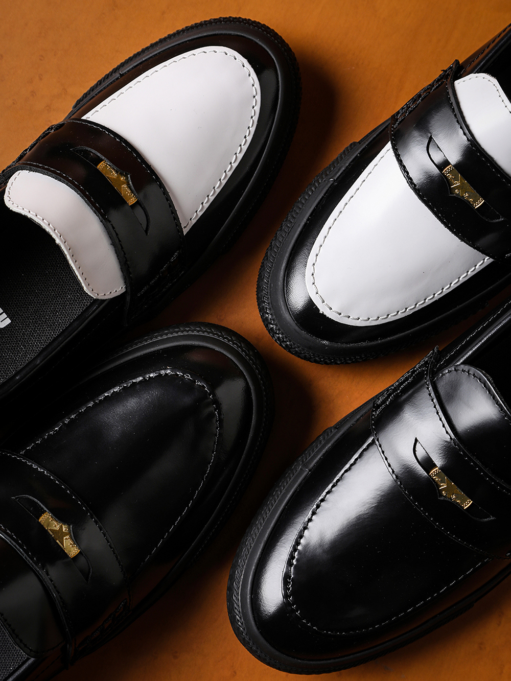Loafer sneaker upper design