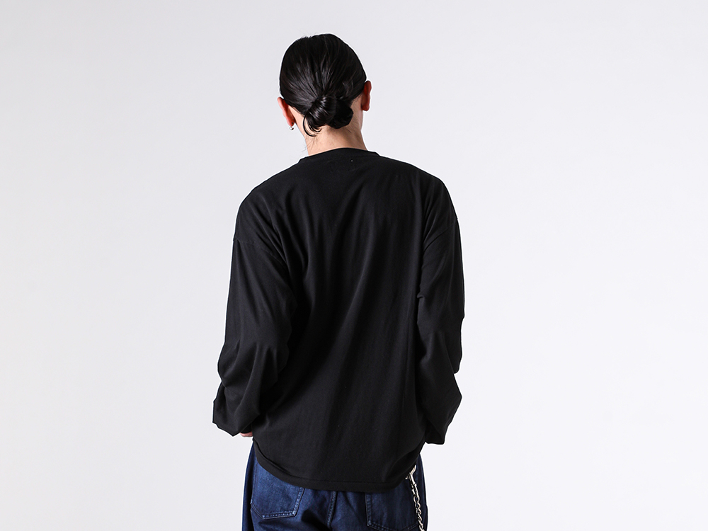 “ALL AROUND YOU” L/S Tee T/C (BLACK)