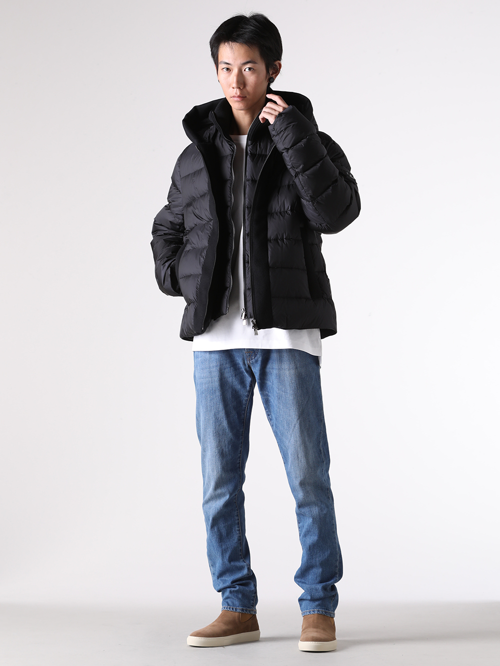 TATRAS ダウン 偽物の見分け方 全身着用画像