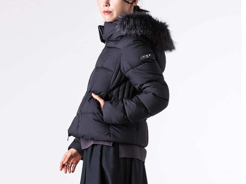 TATRAS ダウンジャケット：800フィルパワーの保温性と真贋を見極める検証ポイント