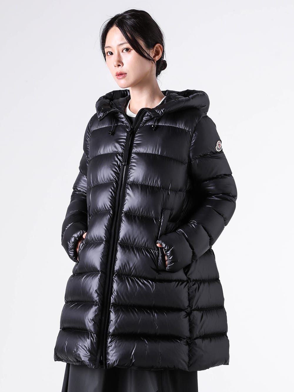 MONCLER Down Jacket Size Guide - Women's Front Image