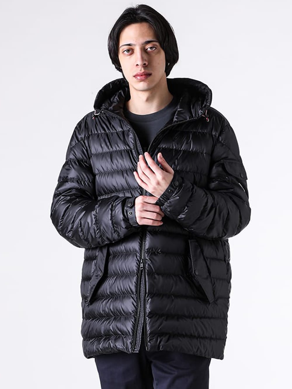 MONCLER Down Jacket Size Guide - Men's Front Image