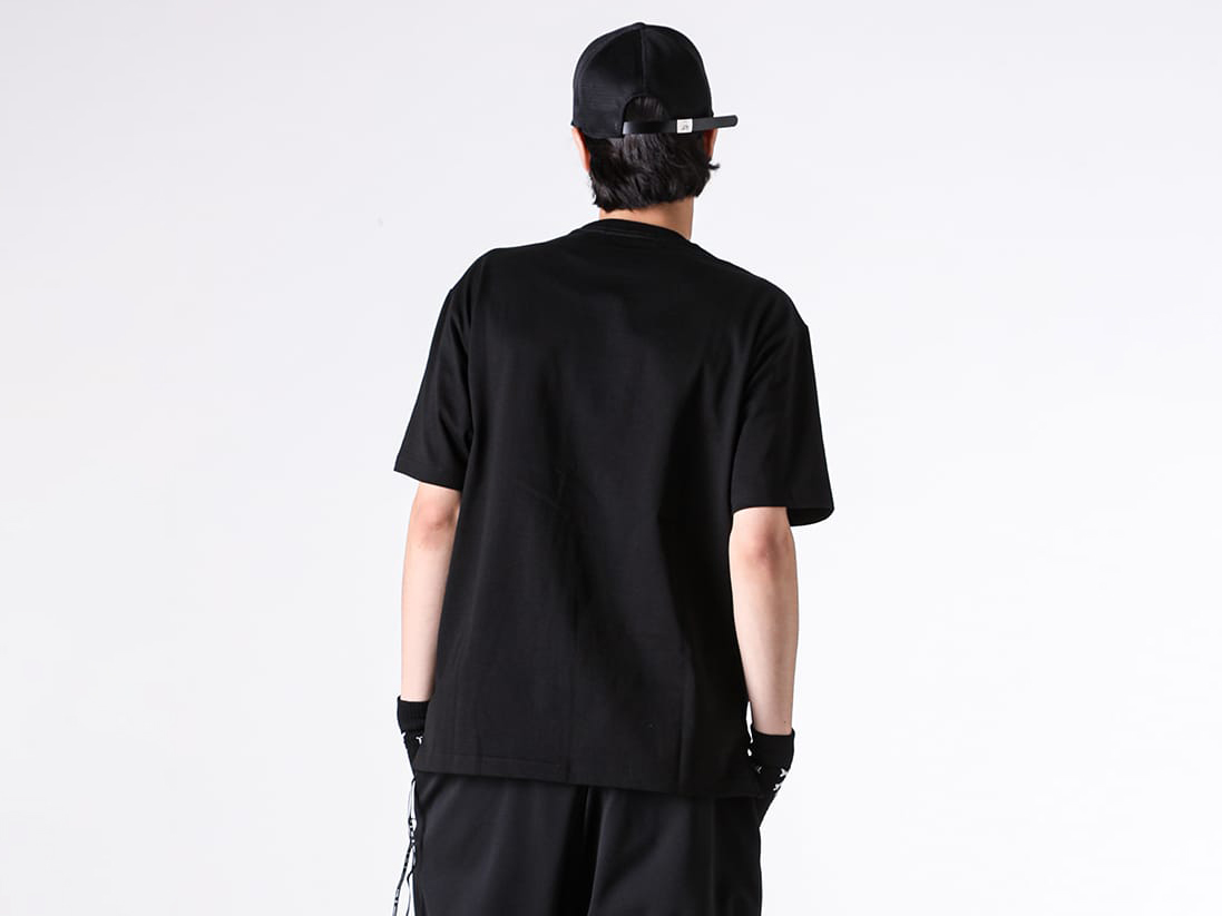 DENIM POCKET SS TEE (TS105) Contrast of Different Materials and a Tighter Design