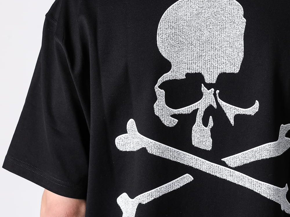 OG EMBROIDERY-ISH SS TEE (TS121) Graphic Expression Reminiscent of Embroidery