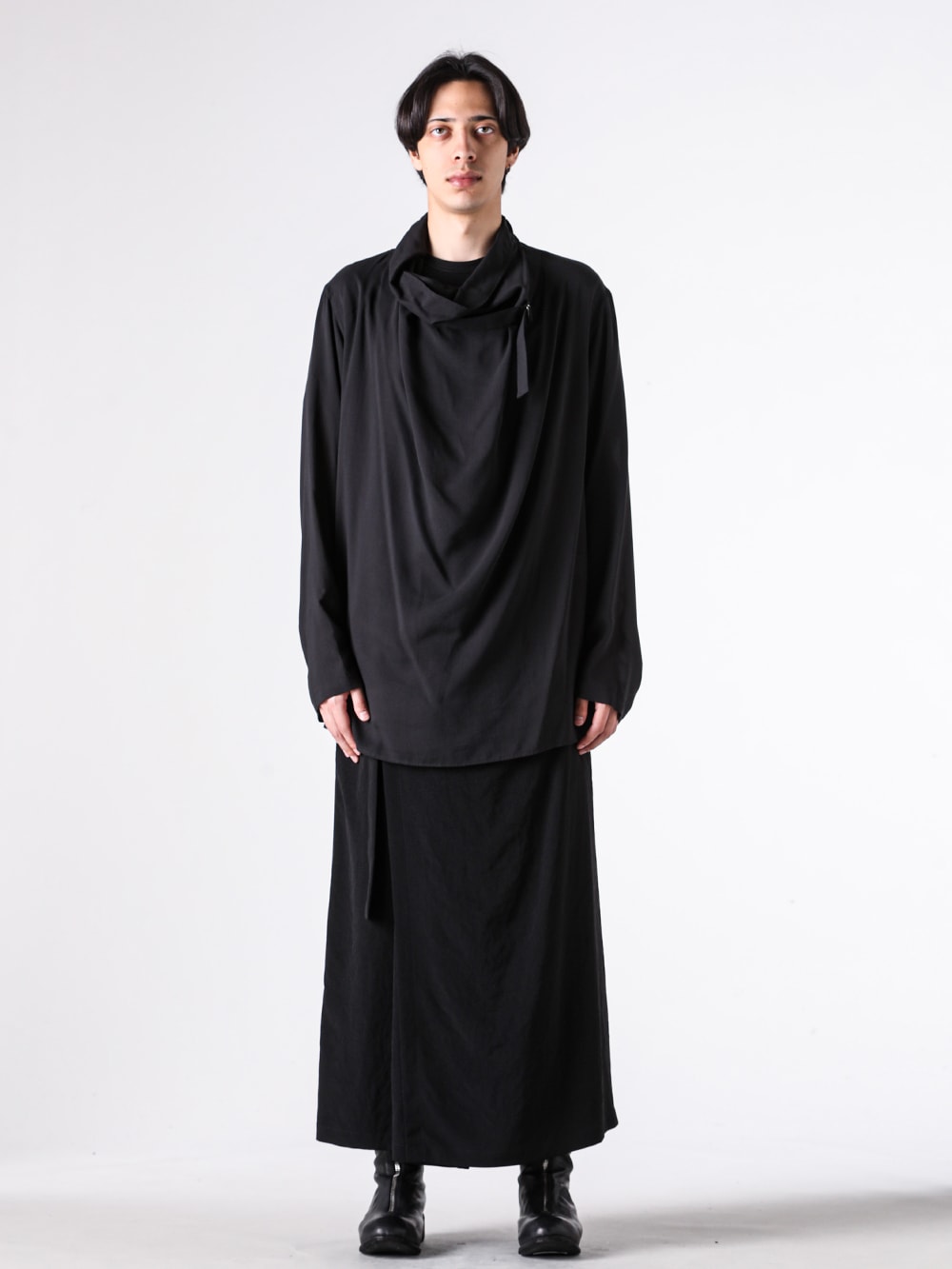 入荷情報】Yohji Yamamoto 26-27AW からベーシックなジャケットや