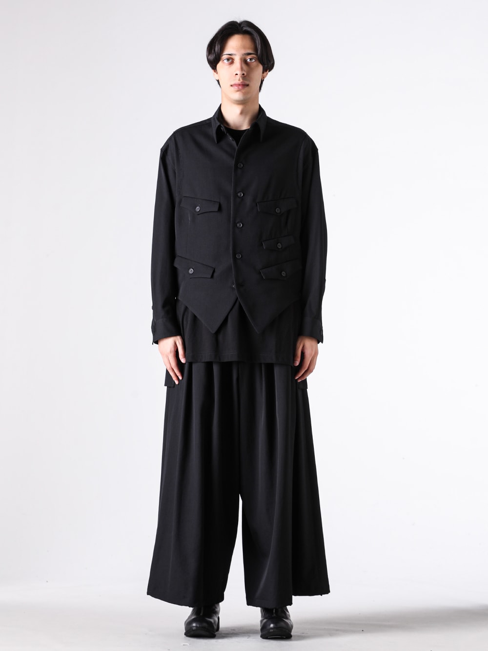 入荷情報】Yohji Yamamoto 26-27AW からベーシックなジャケットや