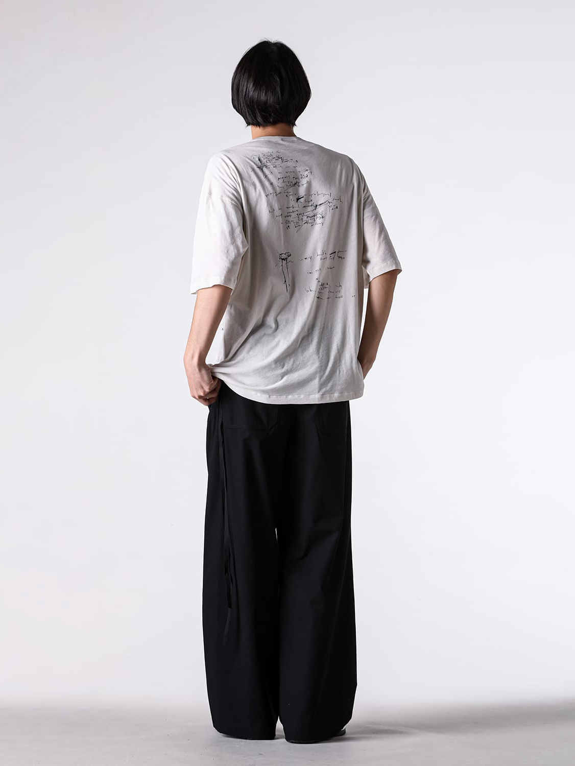 Ann Demeulemeester(アンドゥムルメステール)26SS新作Tシャツ4型を紹介