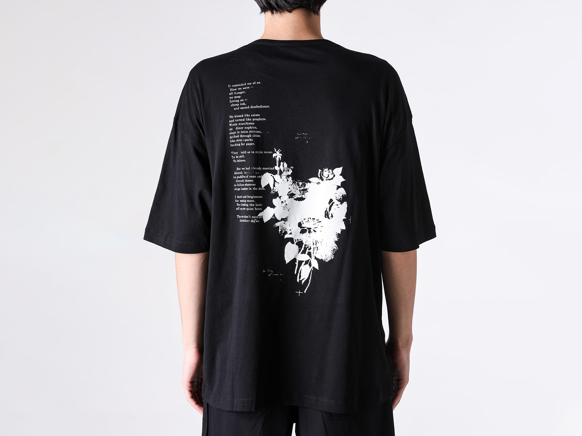 Ann Demeulemeester(アンドゥムルメステール)26SS新作Tシャツ4型を紹介