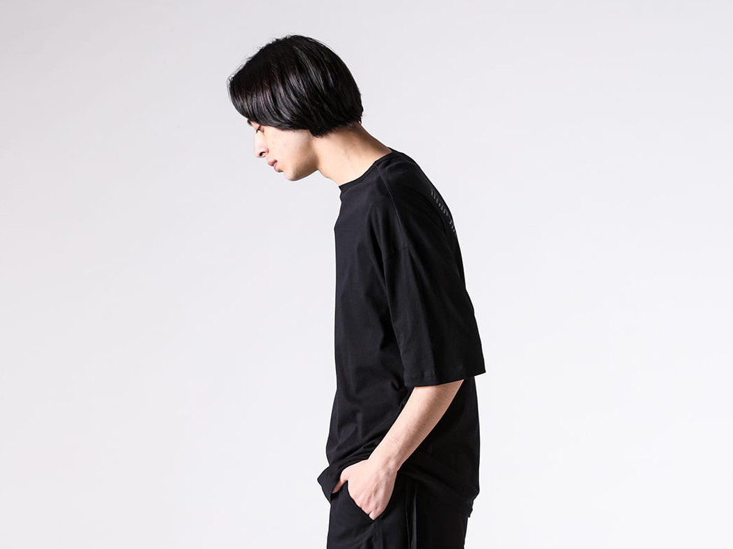 Ann Demeulemeester(アンドゥムルメステール)26SS新作Tシャツ4型を紹介