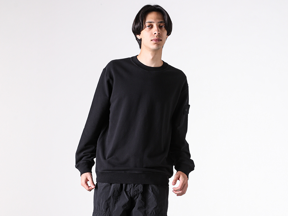 ストーンアイランド 黒スウェット L 美品 定番 人気 2026AW最新】STONE ISLAND スウェット特集｜ディテールとGHOST徹底解説