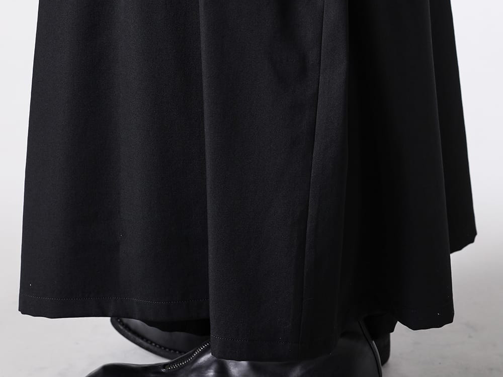 Yohji Yamamoto POUR HOMME 股ねじれパンツとサスペンダーパンツの魅力