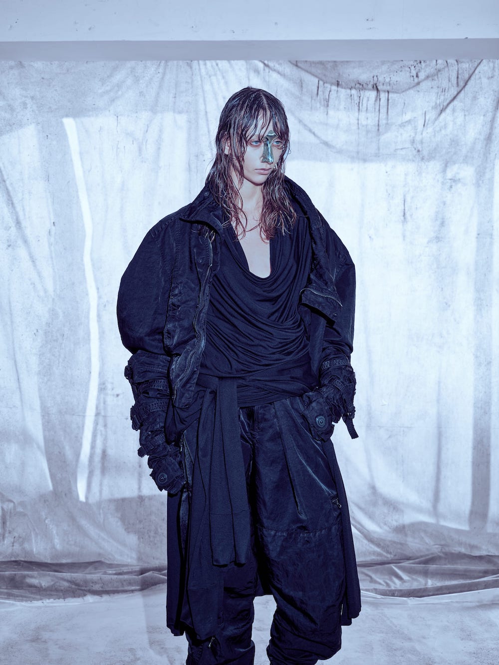 シーズン紹介] JULIUS 26-27AW「[VALIS;]」：構造と不安定性から