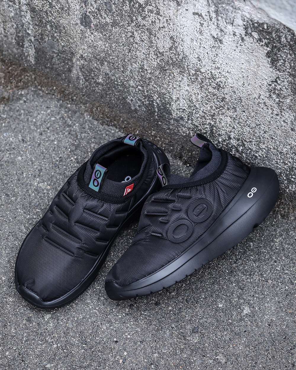 Comprehensive Guide to OOFOS Winter Recovery Sneaker OOmy Thermo