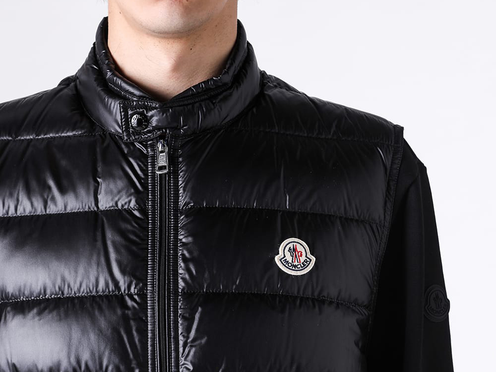 MONCLER ダウンベスト 光沢ブラック 02 MONCLER 26AW ダウンベスト6型とサイズ感 -FASCINATE