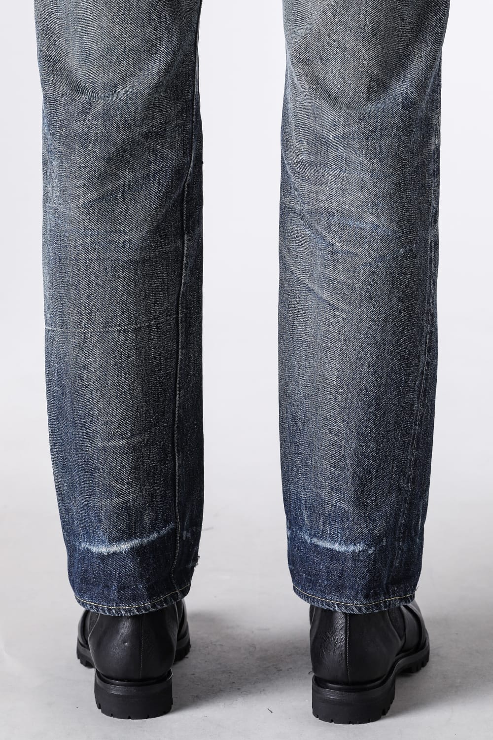 経年したTCB S40's Jeansの膝裏から裾までの色落ち