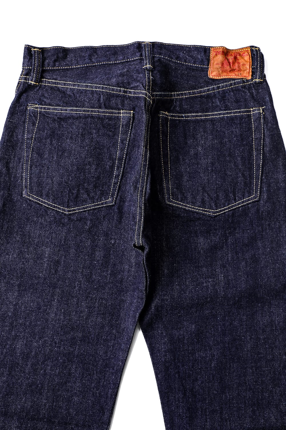 TCB Late S40's Jeansを平置きした後ろポケットと腰の形