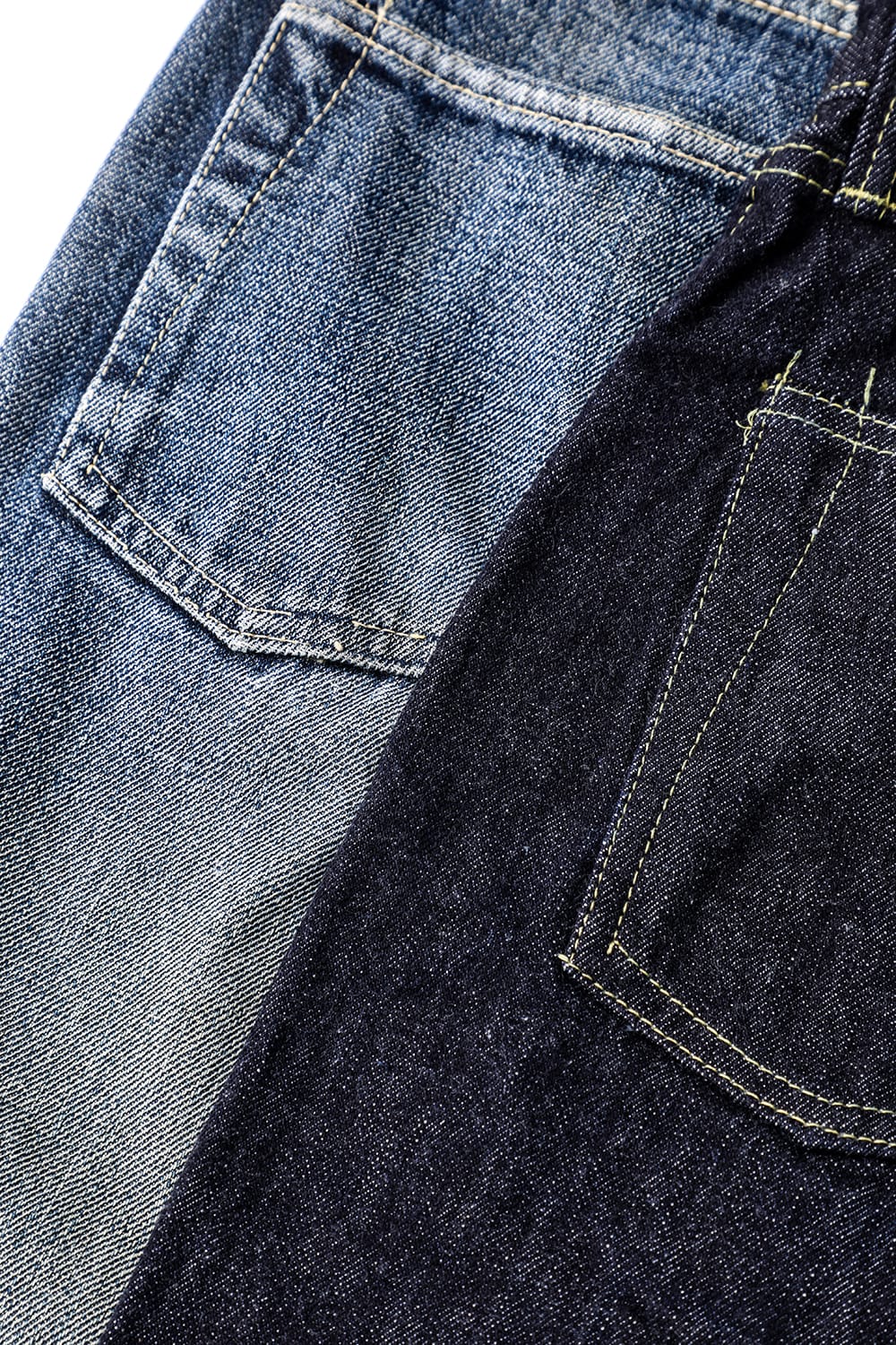 TCB S40's Jeansの後ろポケットの湾曲した縫い線を新品と経年個体で比較
