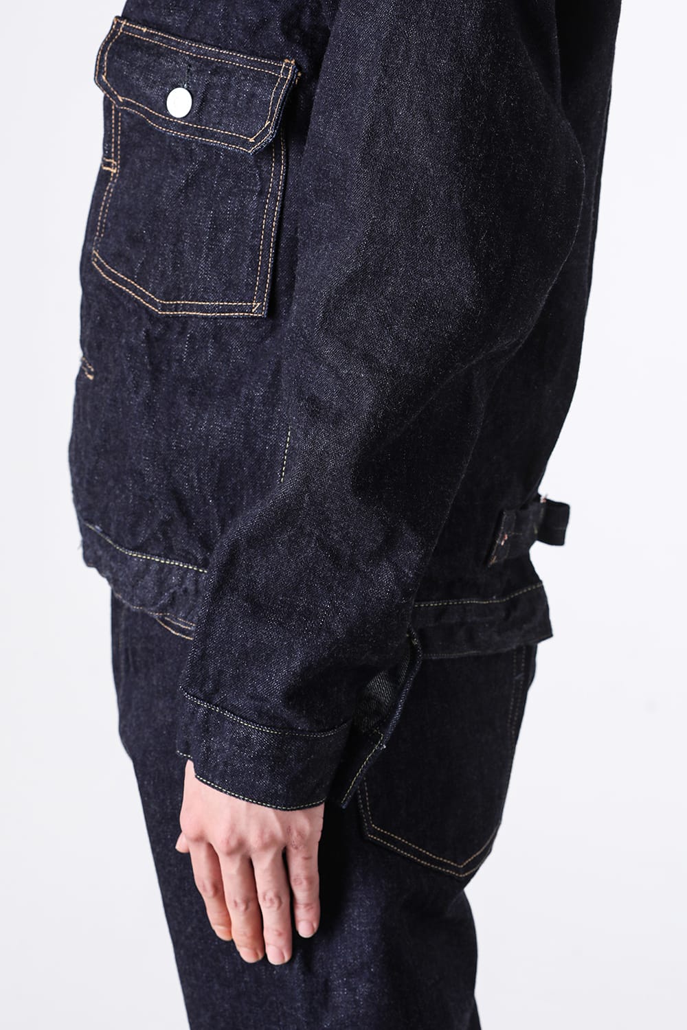 30's Jacketの肘から袖口、袖に入るしわ