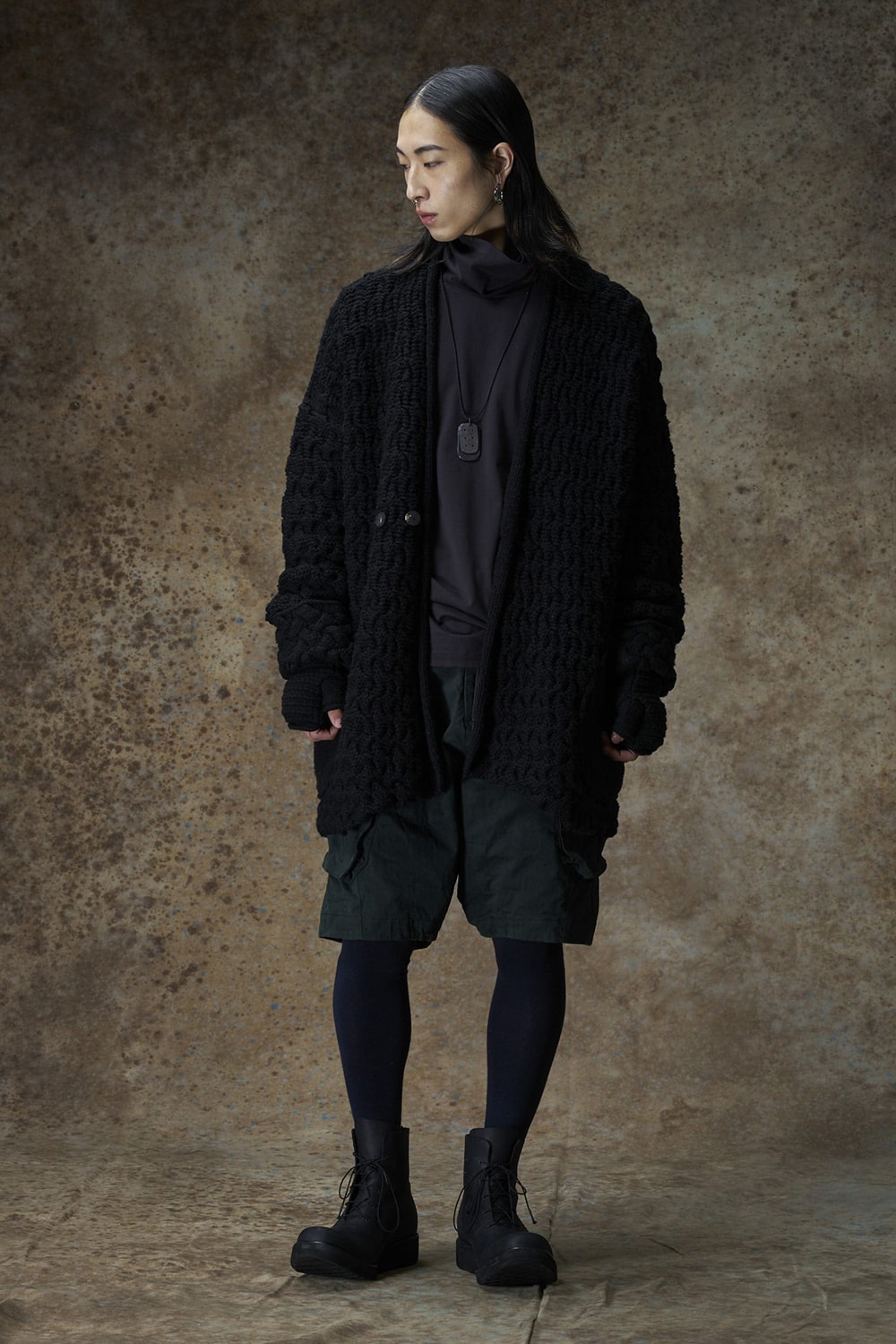 Look Book - DEVOA / 25-26AW - style16