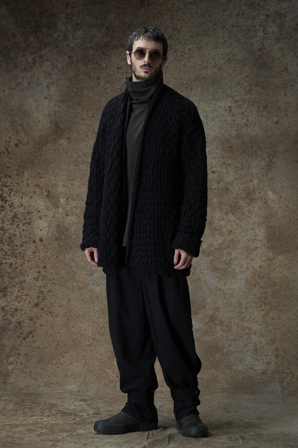 Look Book - DEVOA / 25-26AW - style18