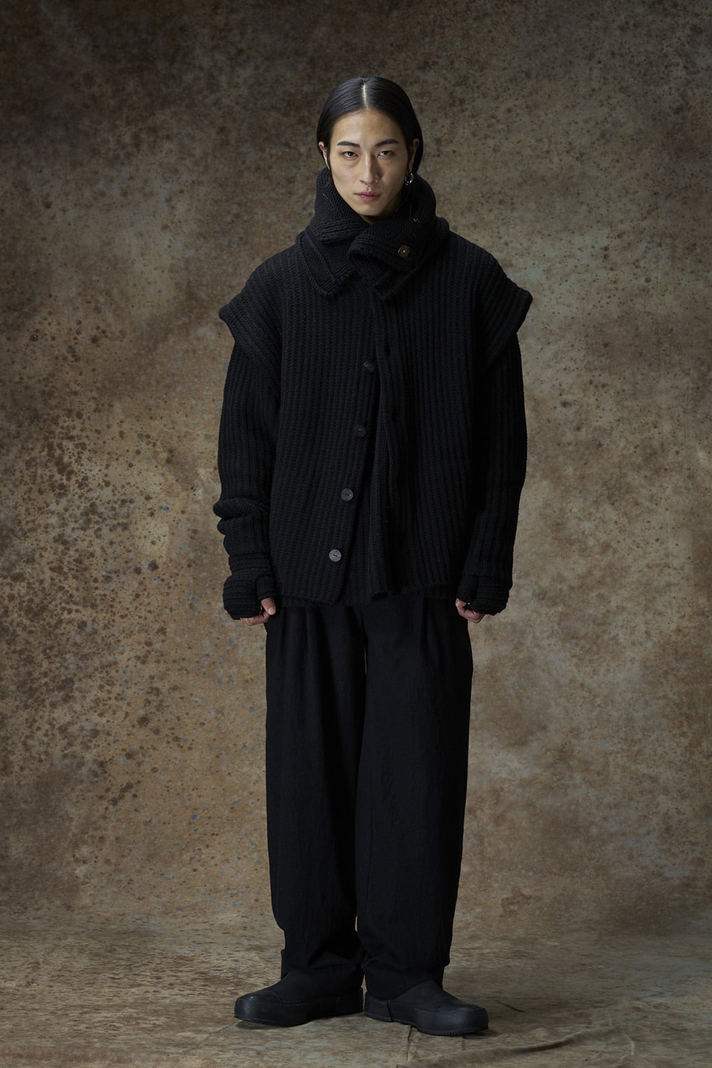 Look Book - DEVOA / 25-26AW - style22
