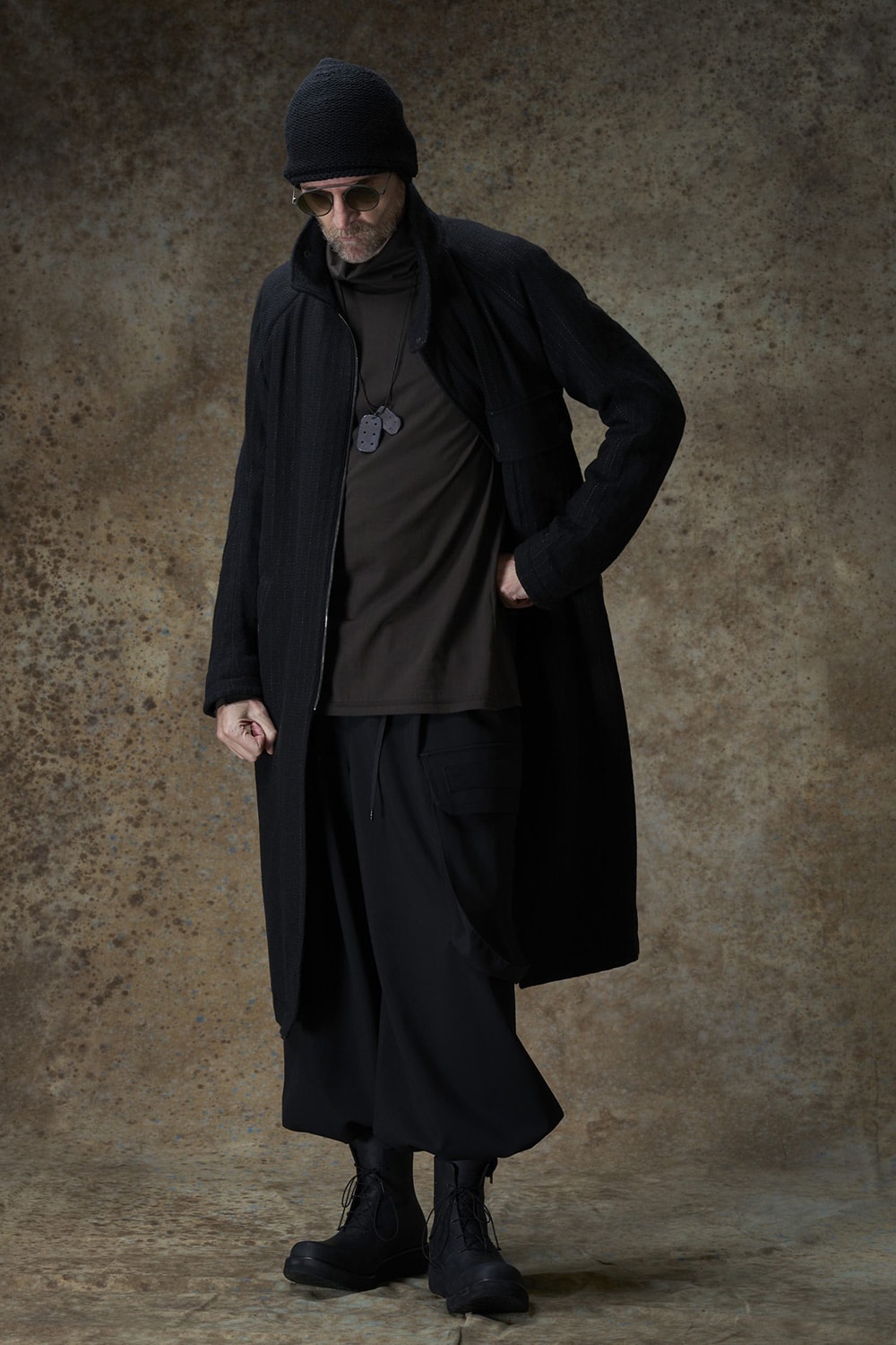 Look Book - DEVOA / 25-26AW - style13