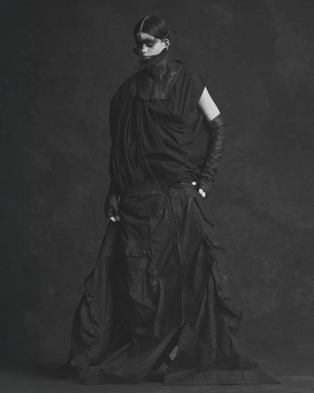 JULIUS(ユリウス) 26SS(春夏) コレクションルック 1-0011