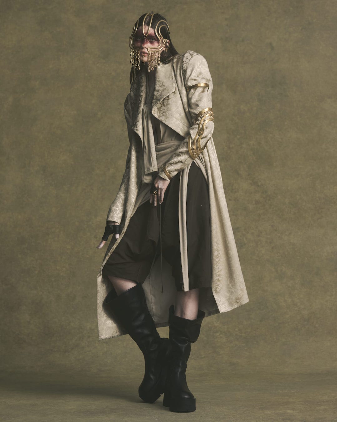 JULIUS(ユリウス) 26SS(春夏) コレクションルック 1-002