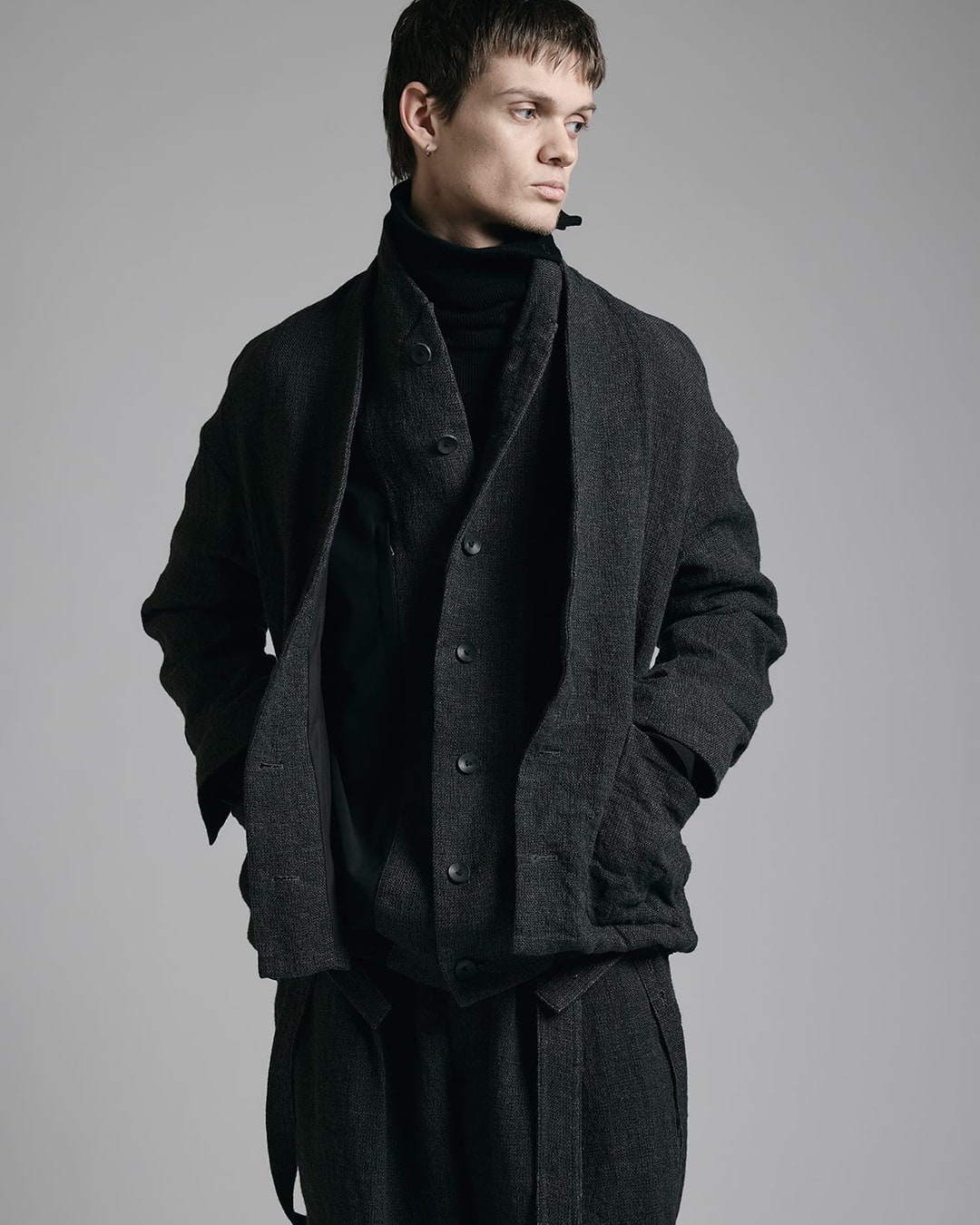 Layered style from THE VIRIDI-ANNE 25-26AW collection 1