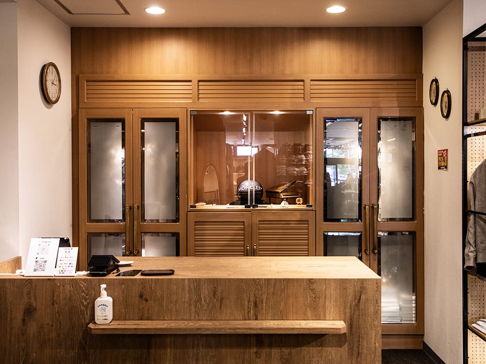 MARUTAMIBOND 釧路 店内の商品ラック