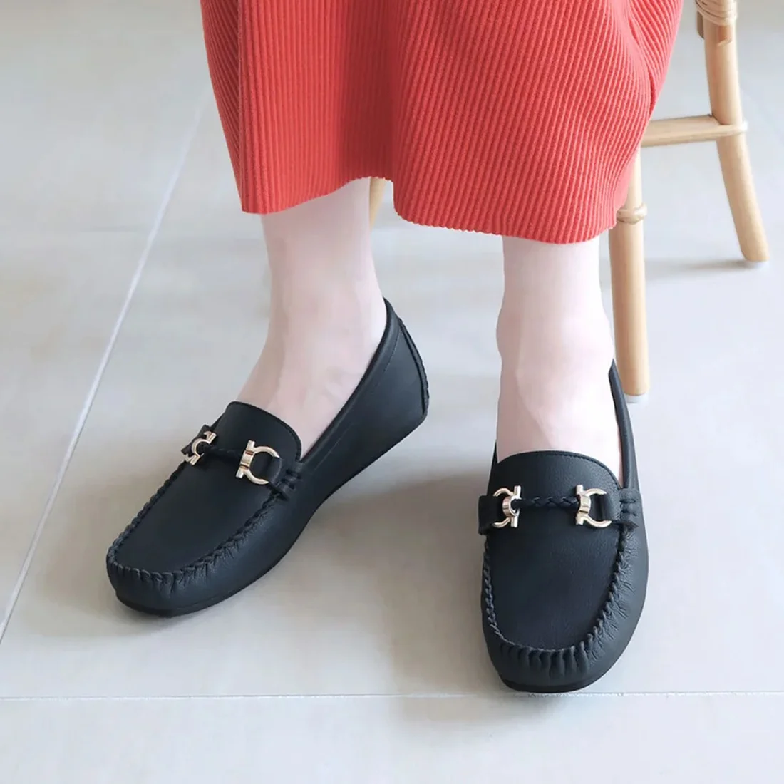 ソフトビットモカシンフラットシューズ（ブラック）