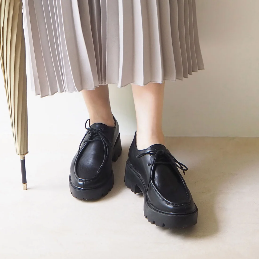 晴雨兼用プラットフォームチロリアンシューズ