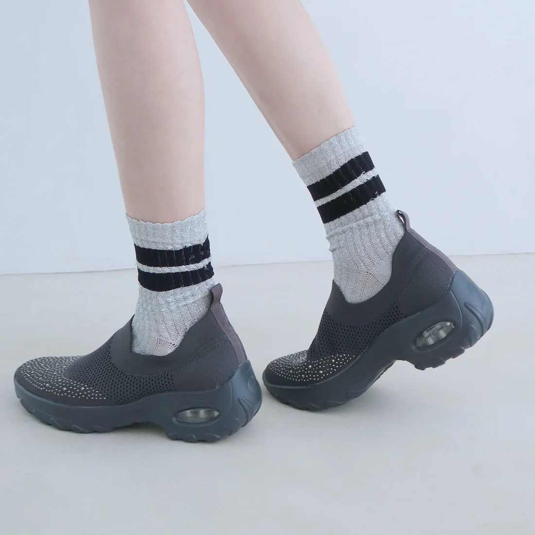 エンチャンテッドenchanteエアライクジュエルスリッポンスニーカー