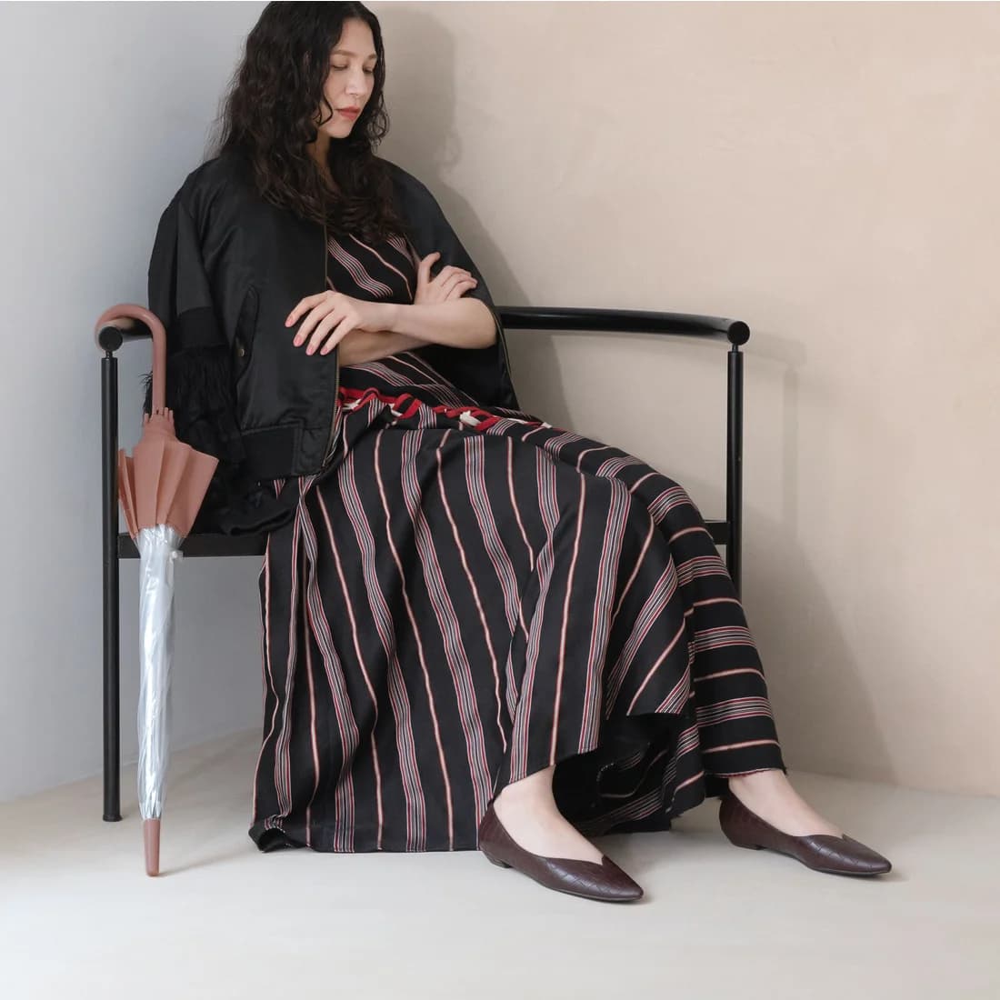 エンチャンテッドenchanted晴雨兼用Vカットポインテッドフラットシューズ