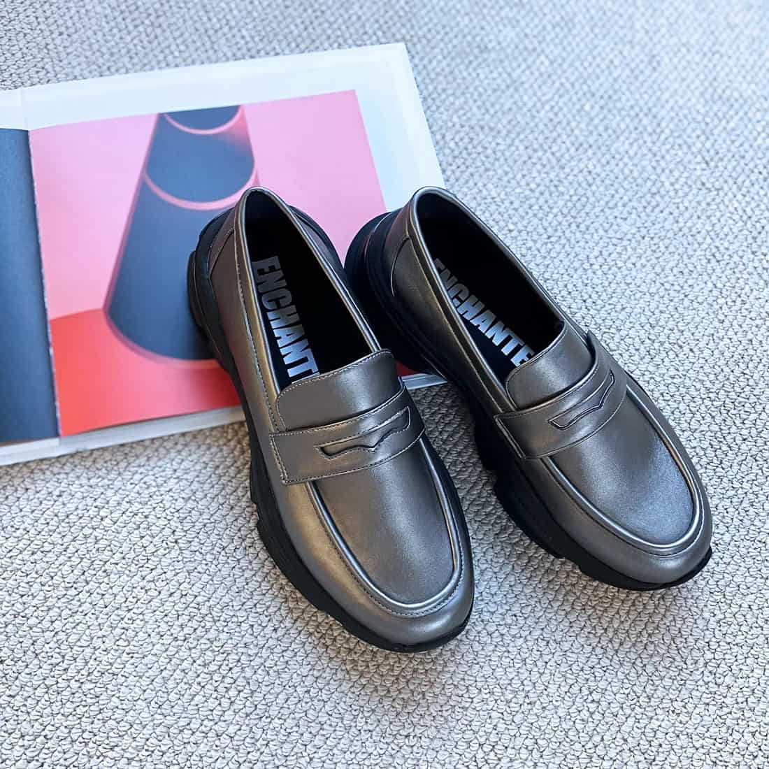 晴雨兼用ローファースニーカーシューズ（ダークシルバー）