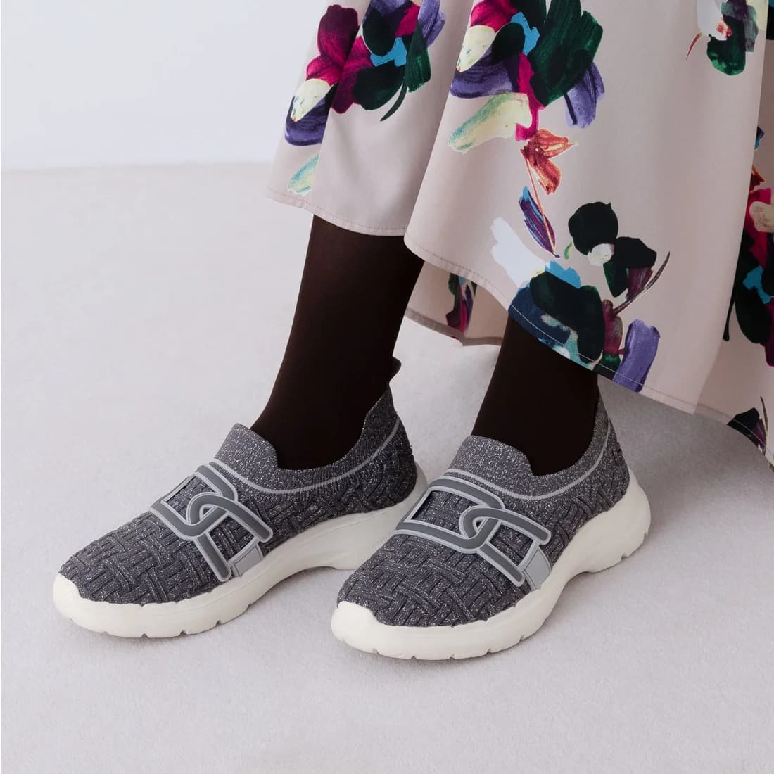 エンチャンテッドenchantedモチーフニットスリッポンスニーカー