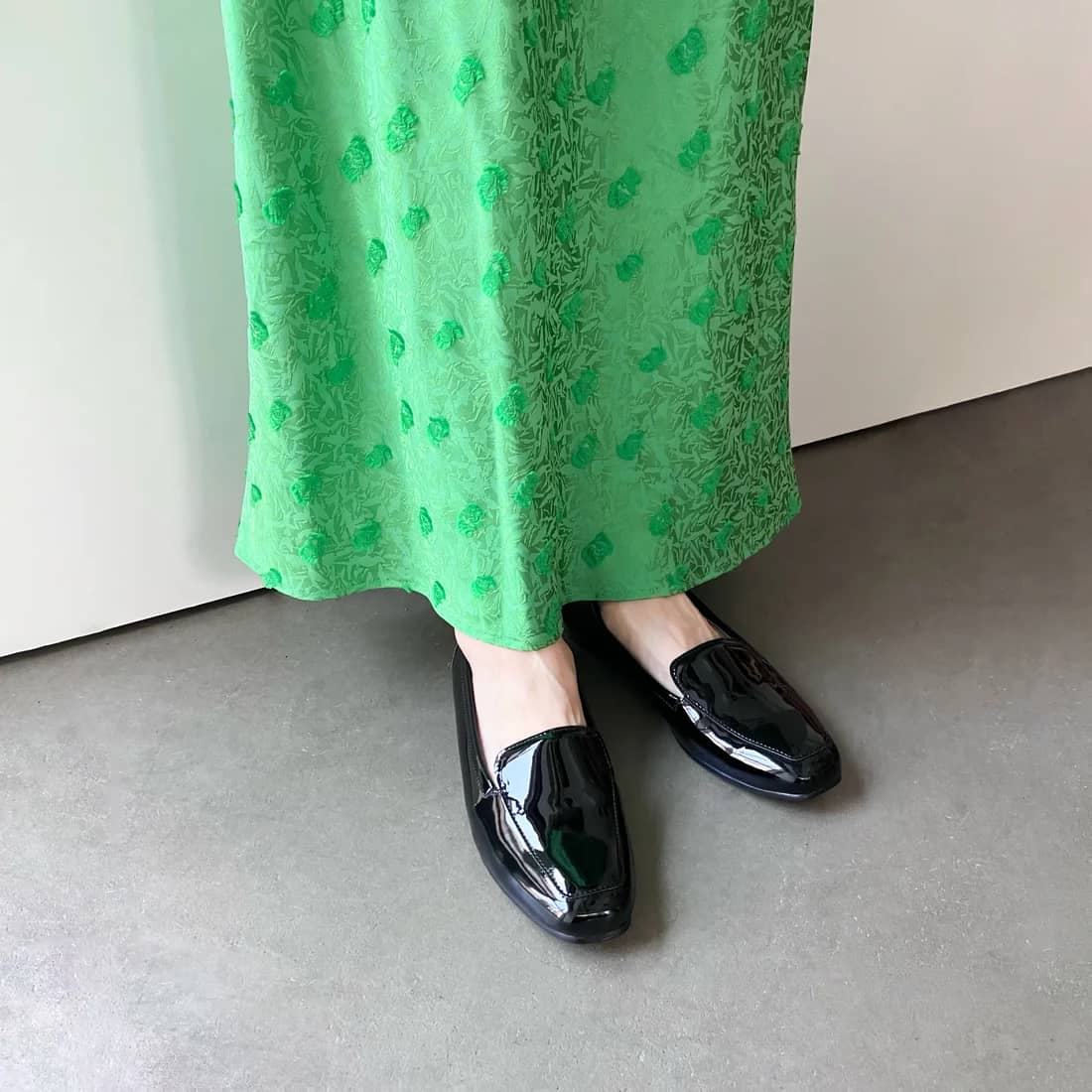 スクエアUチップローファー（ブラックエナメル）