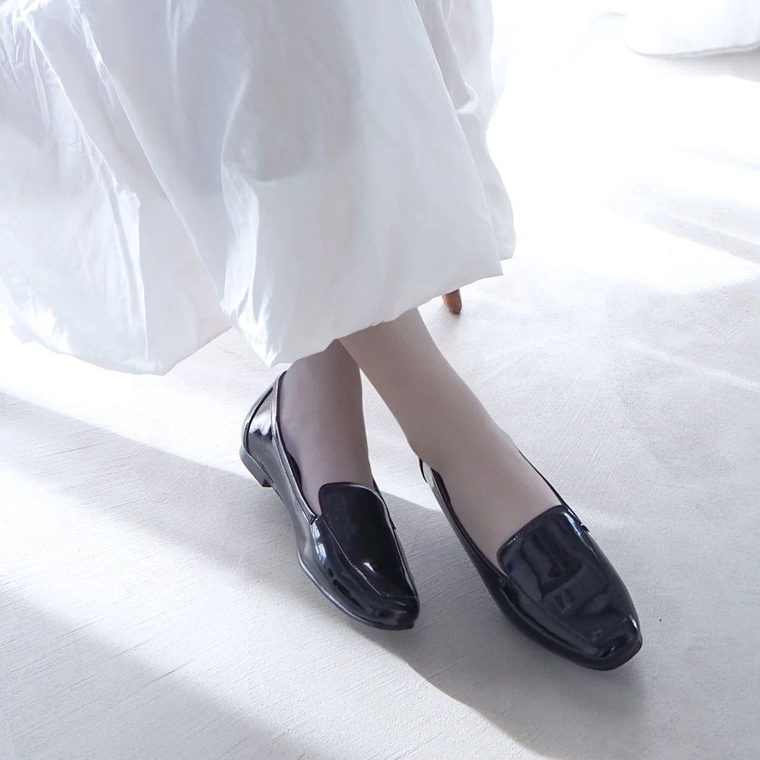 スクエアUチップローファー（ブラックエナメル）