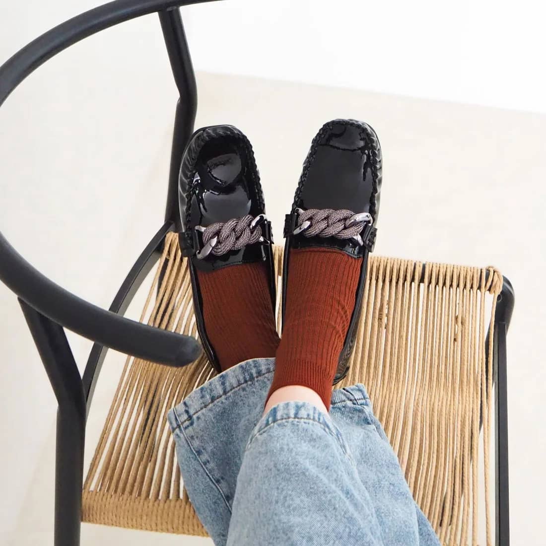 チェーンモチーフモカシン（ブラックエナメル）