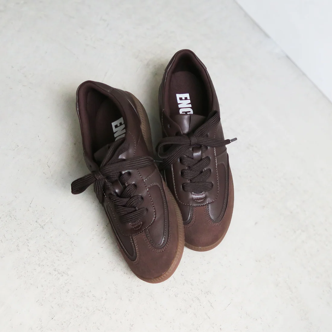 ジャーマントレーナーアレンジスニーカー（ダークブラウン）