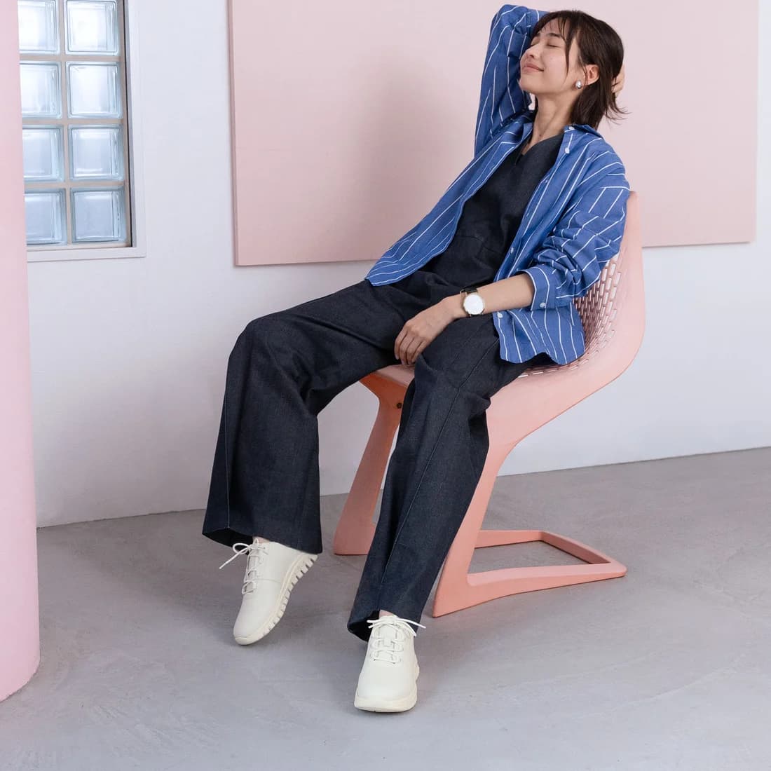 アクションレザーシューレースゴムスニーカー（ホワイト）