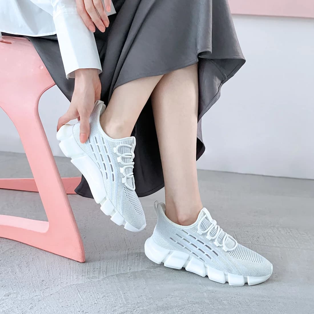 クリアソールニットスニーカー（シルバー）