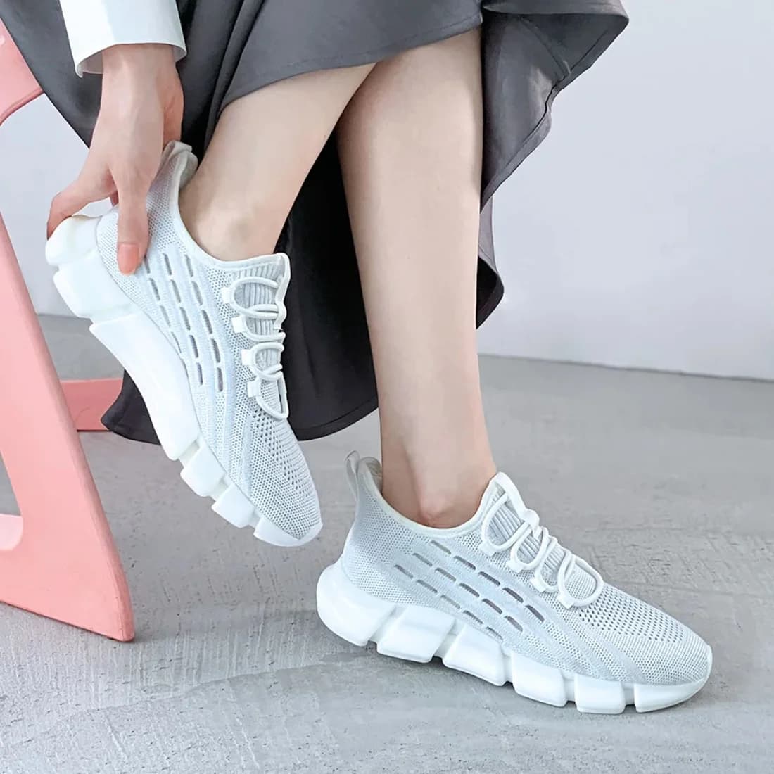 クリアソールニットスニーカー（シルバー）